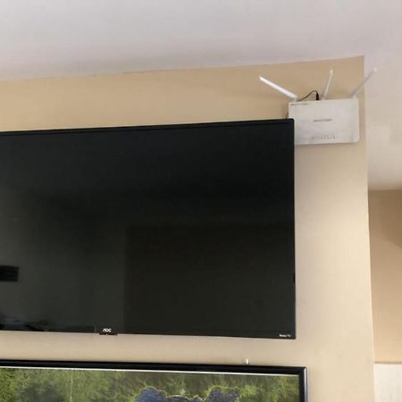 Casa Ubatuba Com Ar Condicionado Villa Kültér fotó