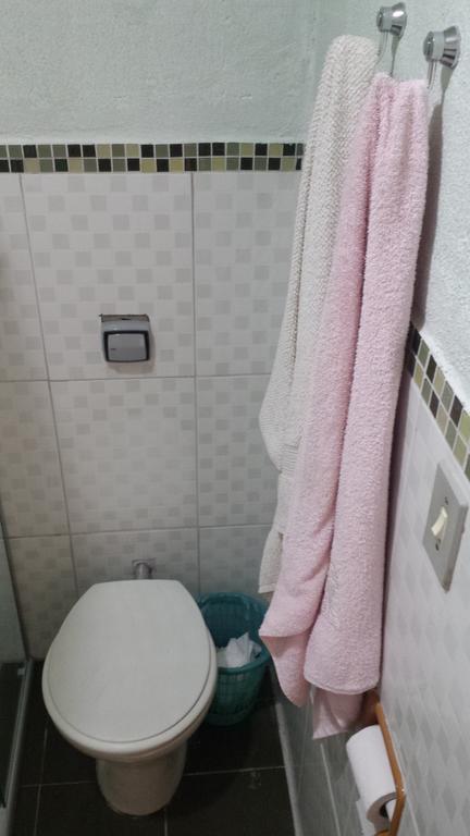Casa Ubatuba Com Ar Condicionado Villa Szoba fotó